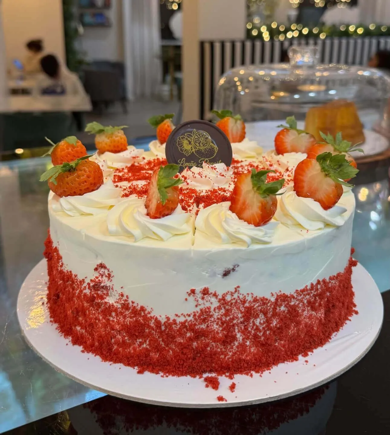 Red velvet, from Confeitaria Limão Papoila